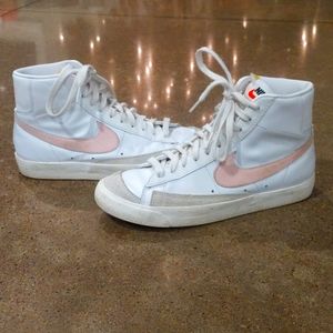 Nike Blazer Mid 77